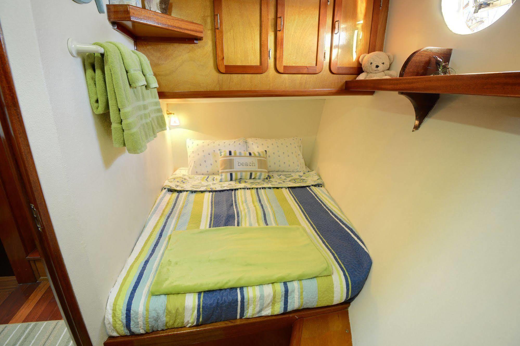 Making Waves Boatel Bed and Breakfast Τορόντο Εξωτερικό φωτογραφία