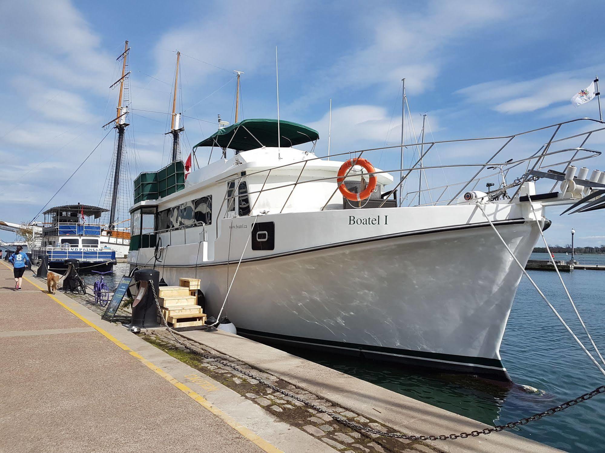 Making Waves Boatel Bed and Breakfast Τορόντο Εξωτερικό φωτογραφία